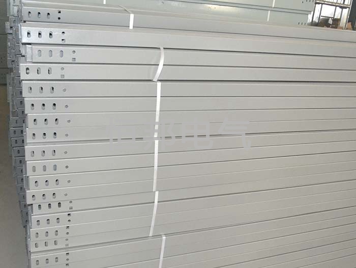 槽式电缆桥架_山东电缆桥架厂家批发_电缆桥架厂家